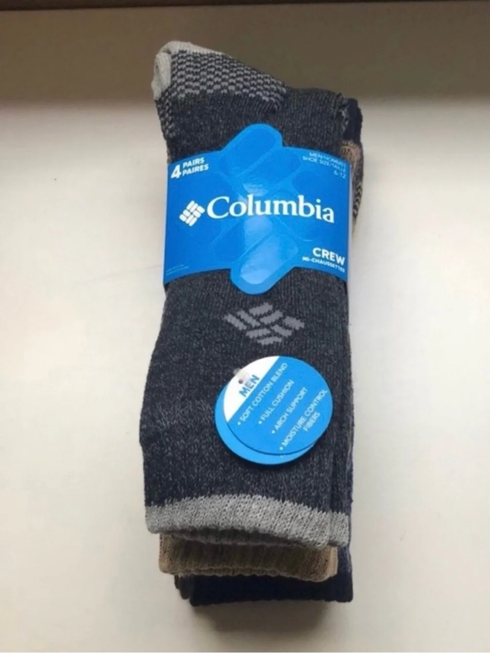 New Columbia Socks Men’s 4 Pair Crew Socks Casual Activewear Outdoor Athletic